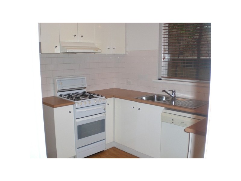 1/15 Burnett Street, St Kilda VIC 3182