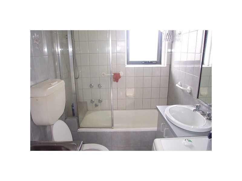 6/8 Queen Street, St Kilda East VIC 3183