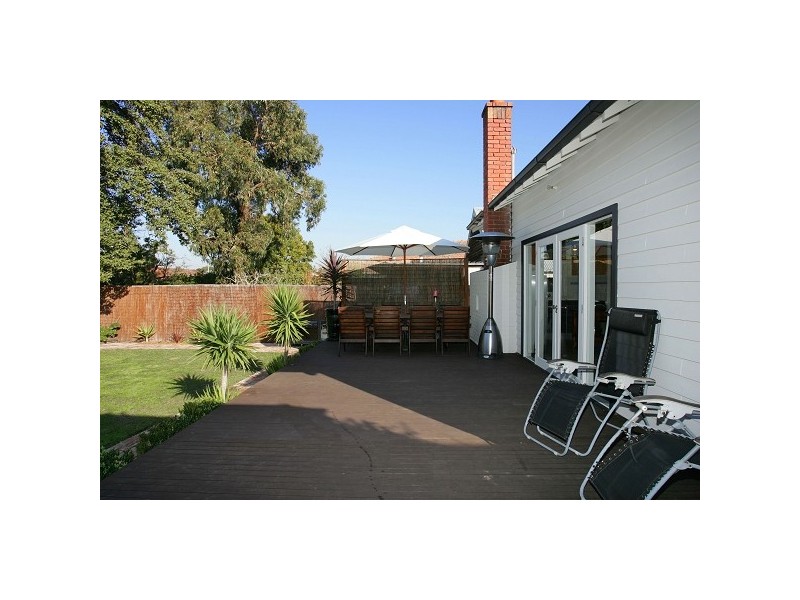 44 Leopold Street, Caulfield South VIC 3162