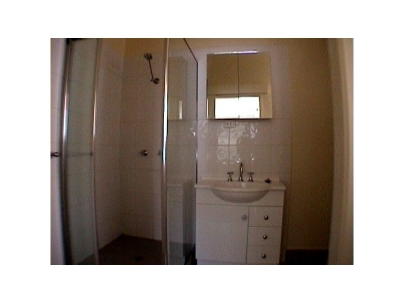 1/27 Robe Street, St Kilda VIC 3182