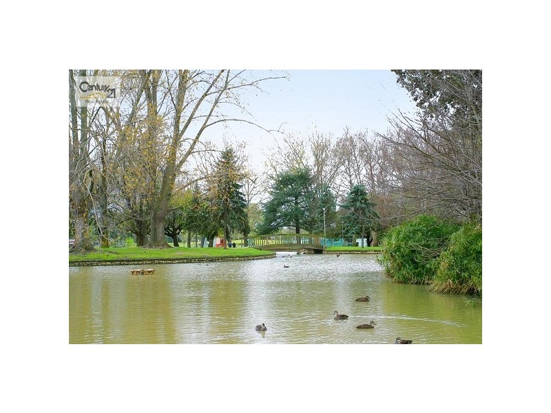 1-5/101 Eskdale Road, Caulfield North VIC 3161