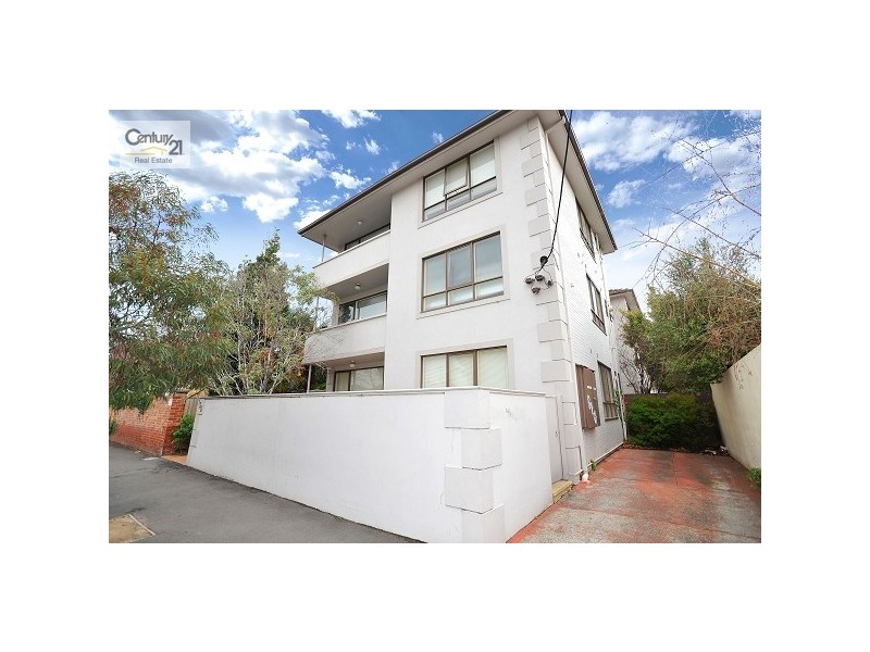 8/135 Hotham Street, St Kilda East VIC 3183