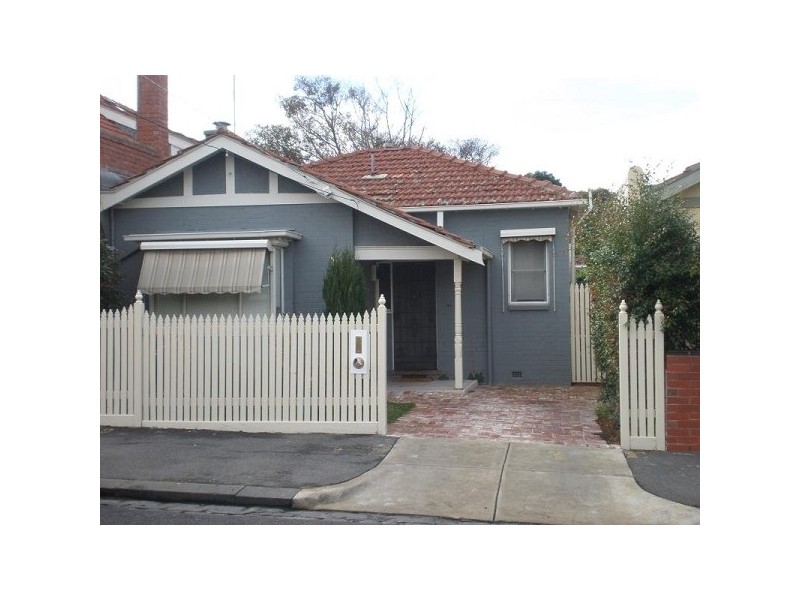19 Lambeth Place, St Kilda VIC 3182
