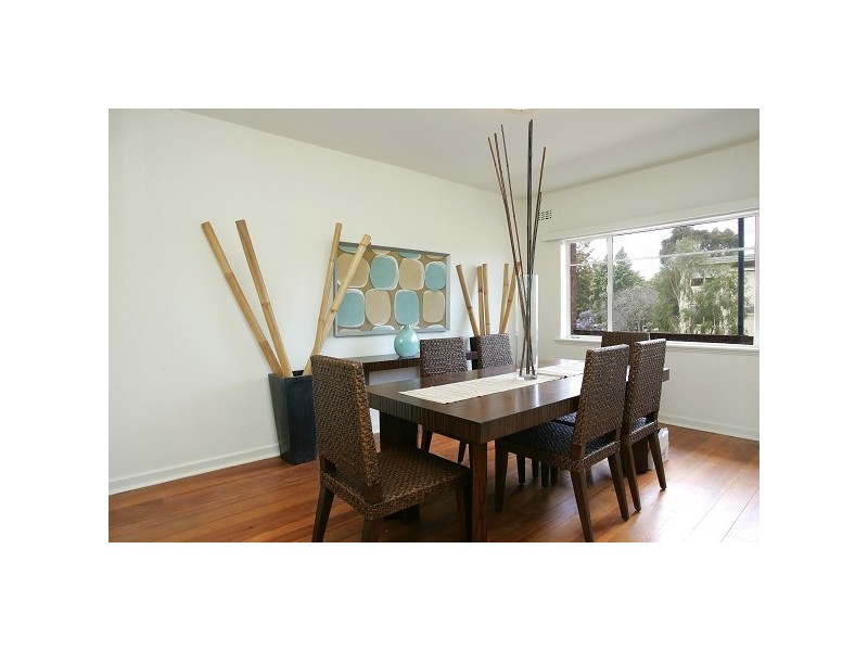 11/14 Chapel Street, St Kilda VIC 3182