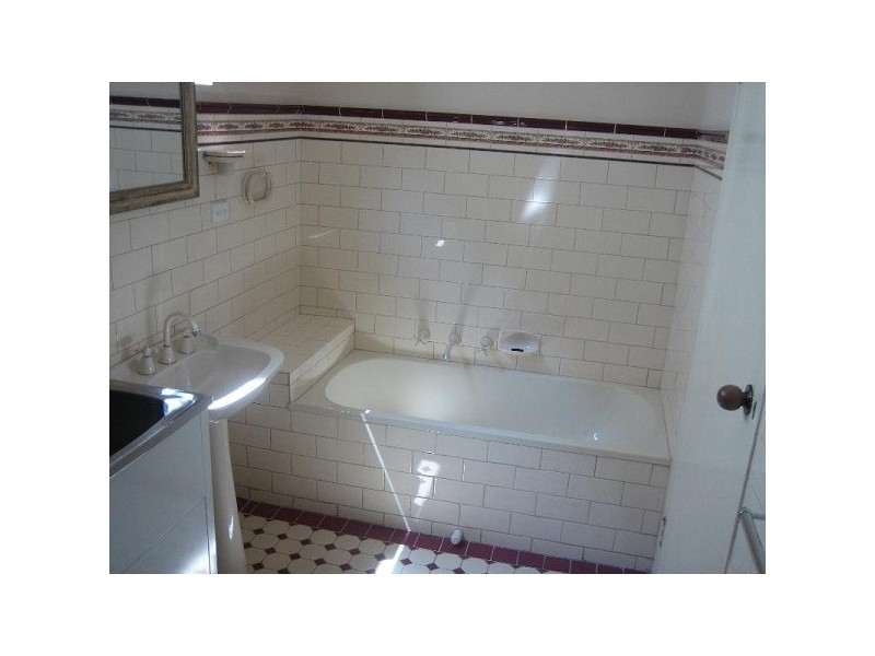 4/55 Dover Street, Flemington VIC 3031