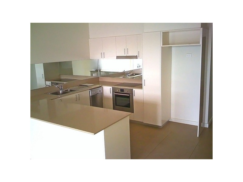 1/30 Woodstock Street, St Kilda East VIC 3183