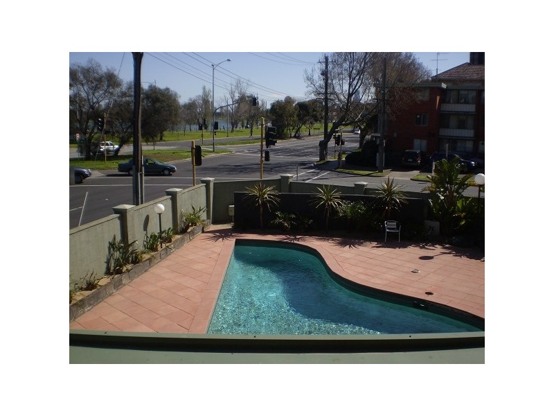 101/81 Queens Road, Melbourne VIC 3004