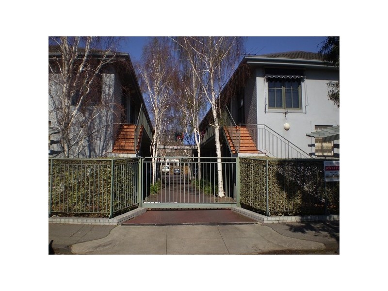15/37 Vale Street, St Kilda VIC 3182
