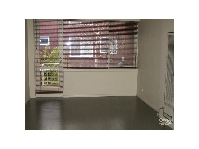 2/26 Fulton Street, St Kilda East VIC 3183