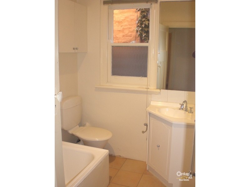 3/5a The Avenue, St Kilda East VIC 3183