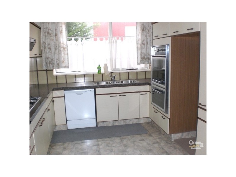 1/15 Melby Avenue, St Kilda East VIC 3183