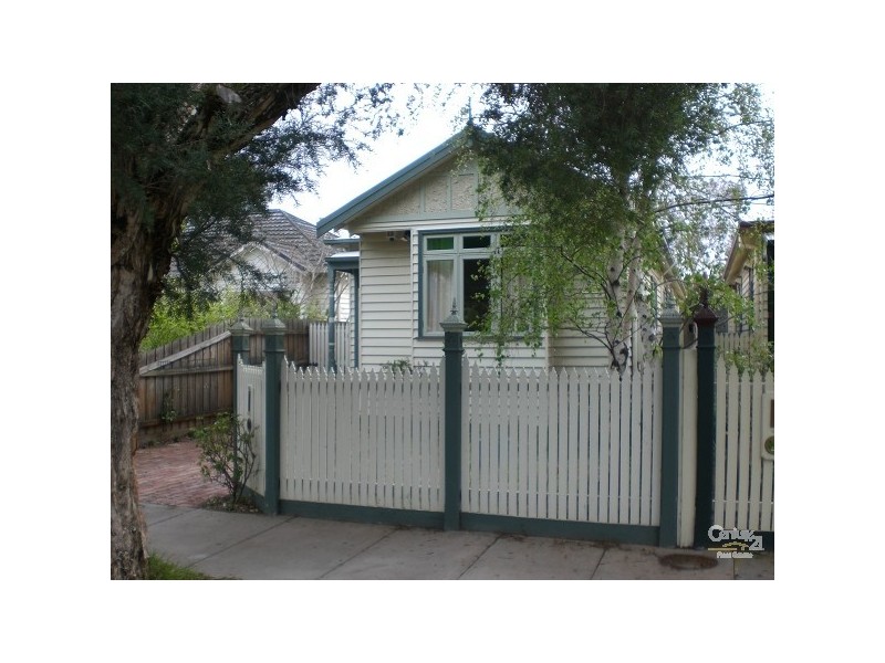 42a Carrington Grove, St Kilda East VIC 3183