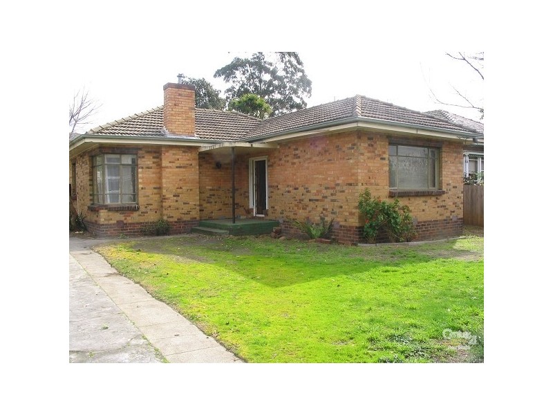 327 East Boundary Road, Bentleigh East VIC 3165