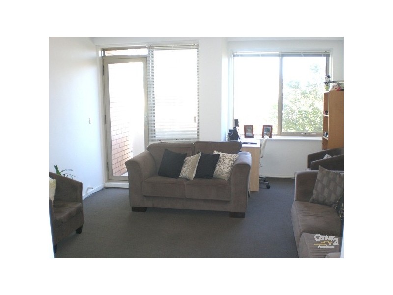 4/198 Alma Road, St Kilda East VIC 3183