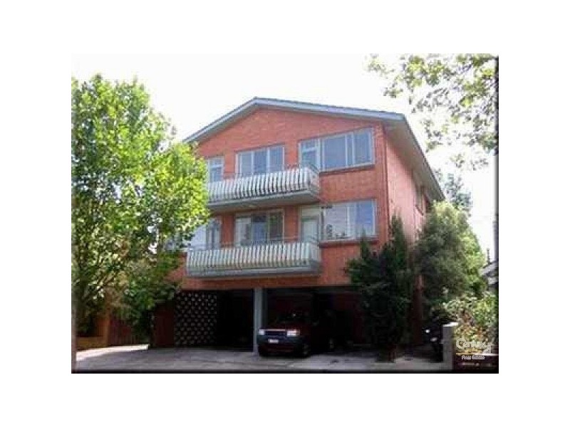 2/34 Austin Avenue, Elwood VIC 3184