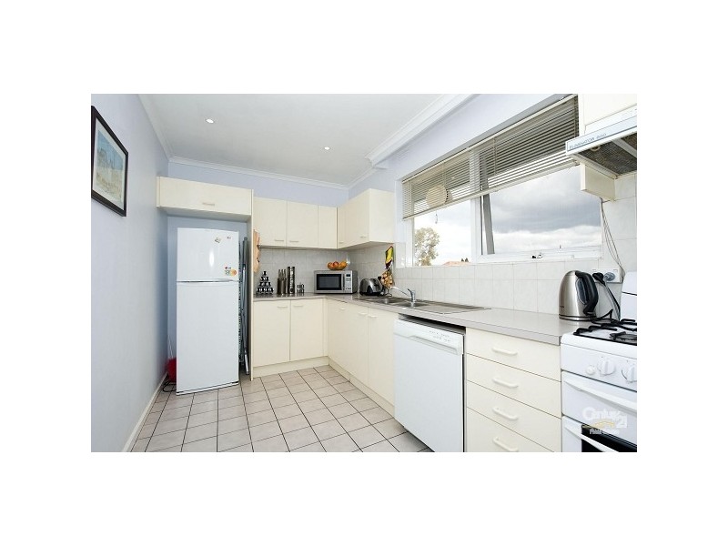 4/2a Kinross Avenue, Caulfield North VIC 3161