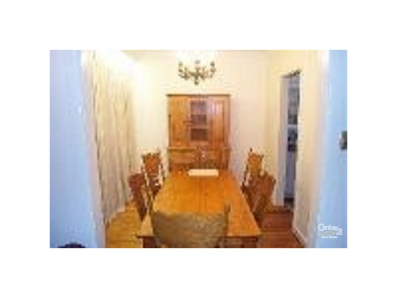 3/4 Hammerdale Avenue, St Kilda East VIC 3183