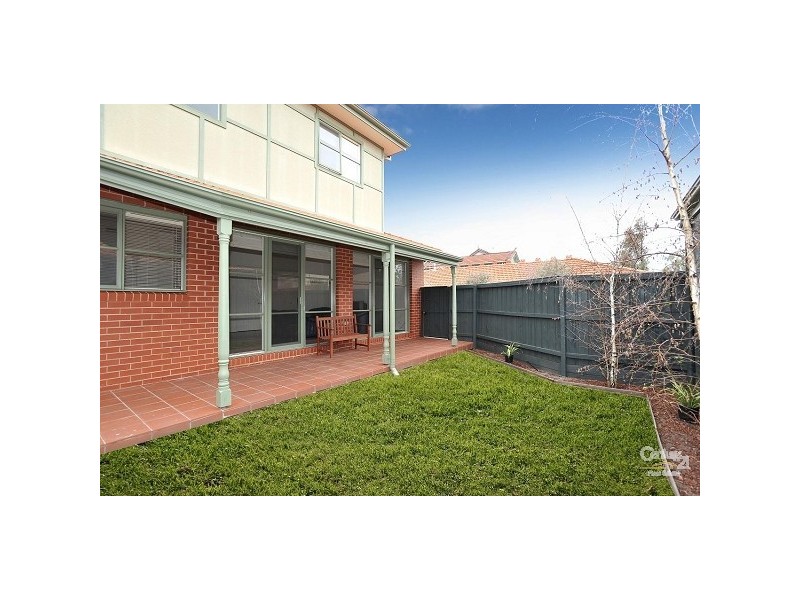 1/61 College Street, Elsternwick VIC 3185