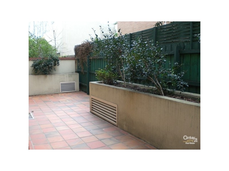 103/323 Dandenong Road, Prahran VIC 3181