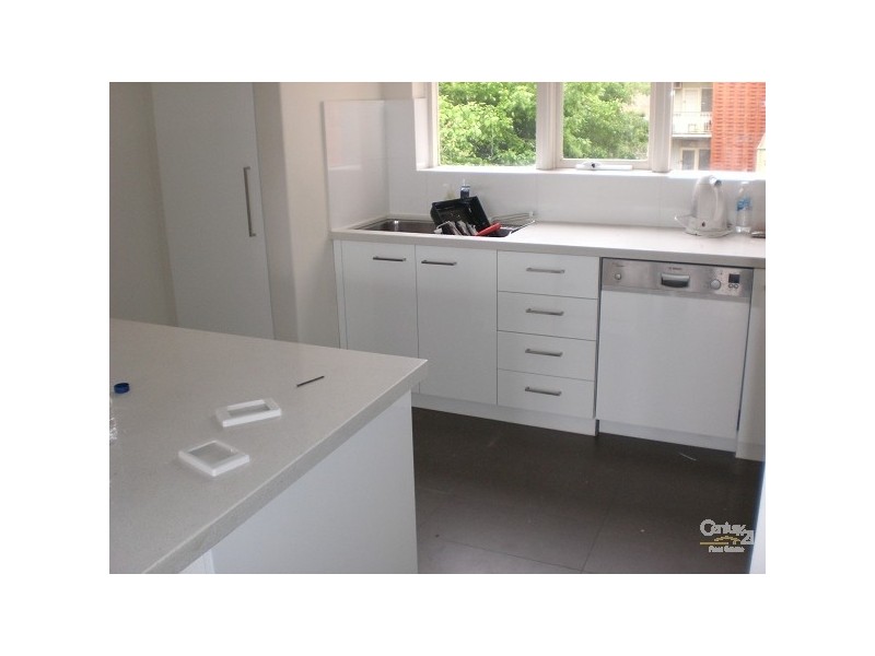 4/306 Inkerman Street, St Kilda VIC 3182