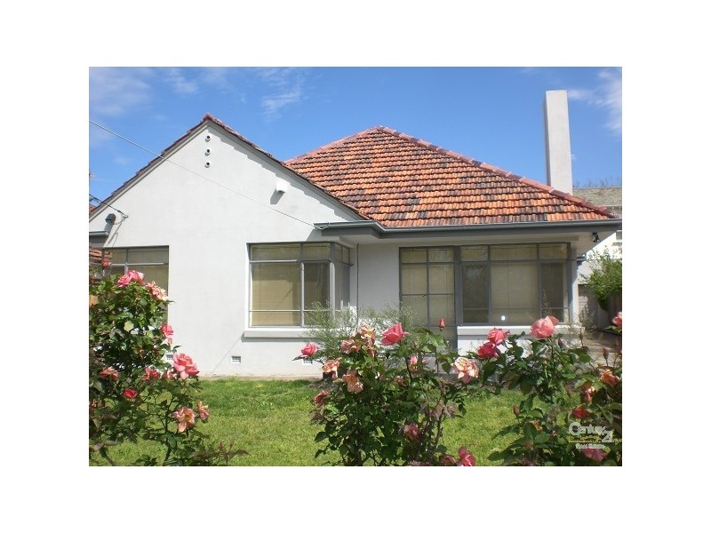 3 Oulton Street, Caulfield North VIC 3161