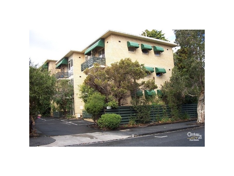 8/6 Westbury Street, St Kilda East VIC 3183