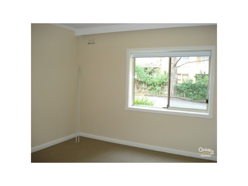 8/6 Westbury Street, St Kilda East VIC 3183