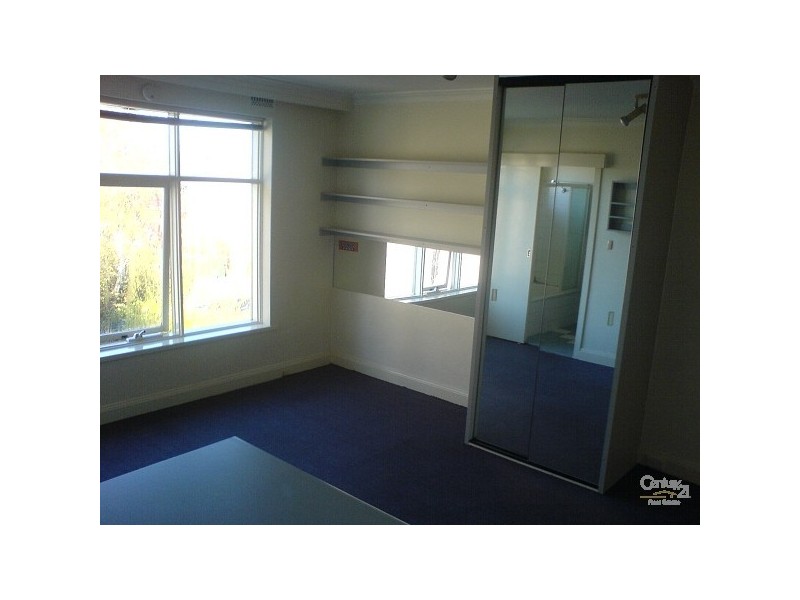 11/82 Grey Street, St Kilda VIC 3182