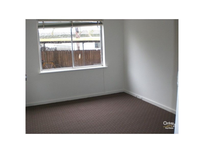 5/2 Clapham Road, Hughesdale VIC 3166