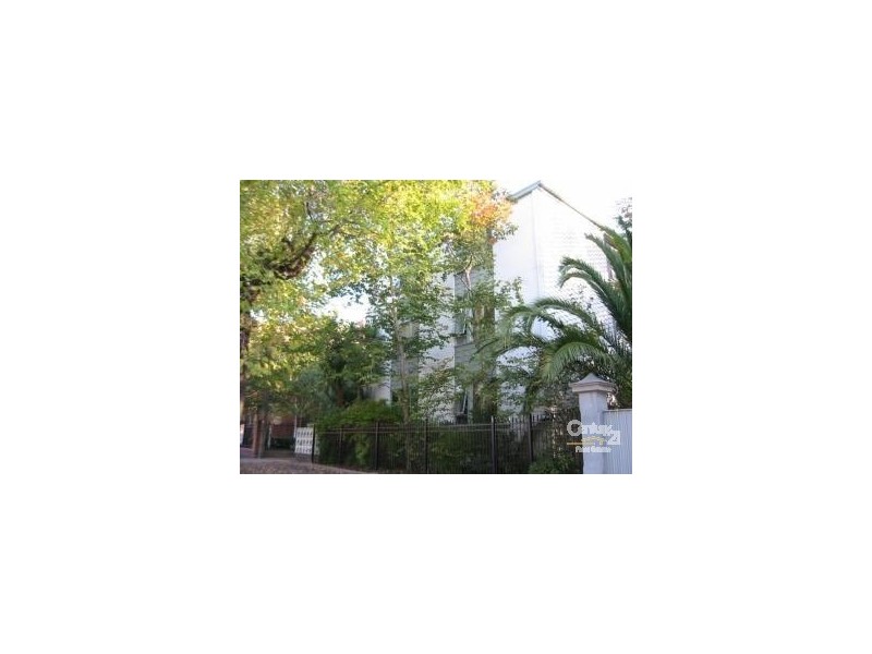 4/25 Brighton Road, St Kilda VIC 3182