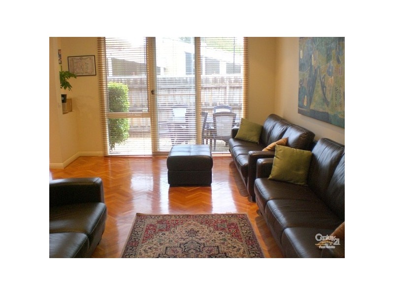 11 Empress Road, St Kilda East VIC 3183