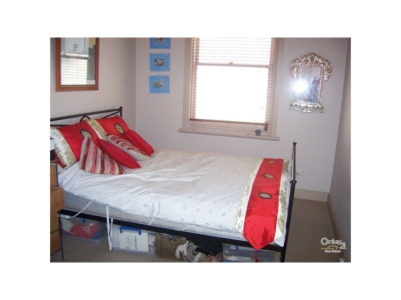 8/39 Marine Parade, St Kilda VIC 3182