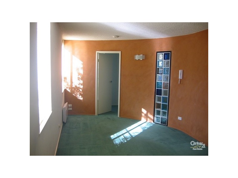 1/26 Burnett Street, St Kilda VIC 3182