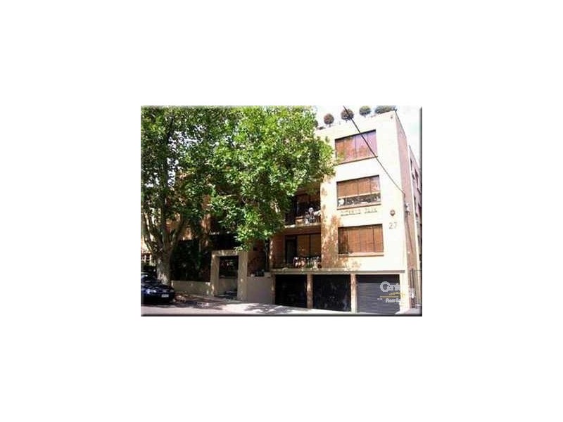 20/27 Dickens Street, Elwood VIC 3184