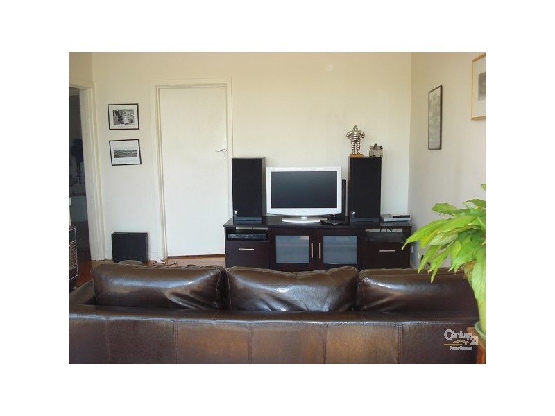 11/64 Broadway, Elwood VIC 3184