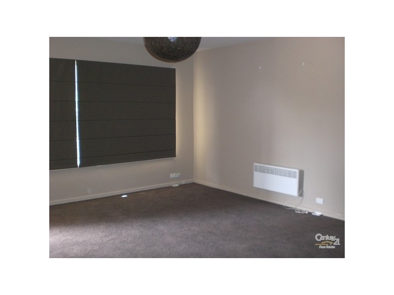 1/8 Osbourne Avenue, Glen Iris VIC 3146