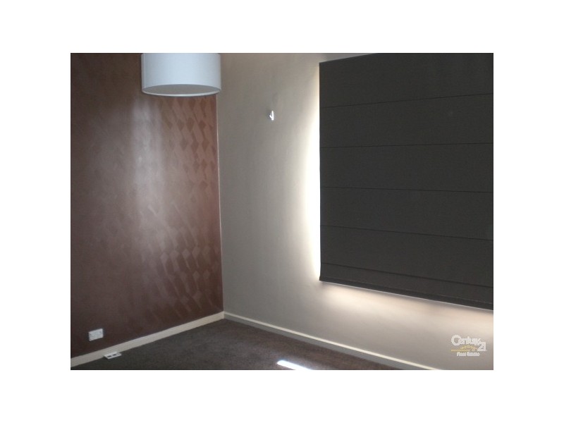 1/8 Osbourne Avenue, Glen Iris VIC 3146