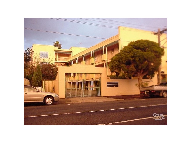 2/62 Westbury Street, St Kilda East VIC 3183