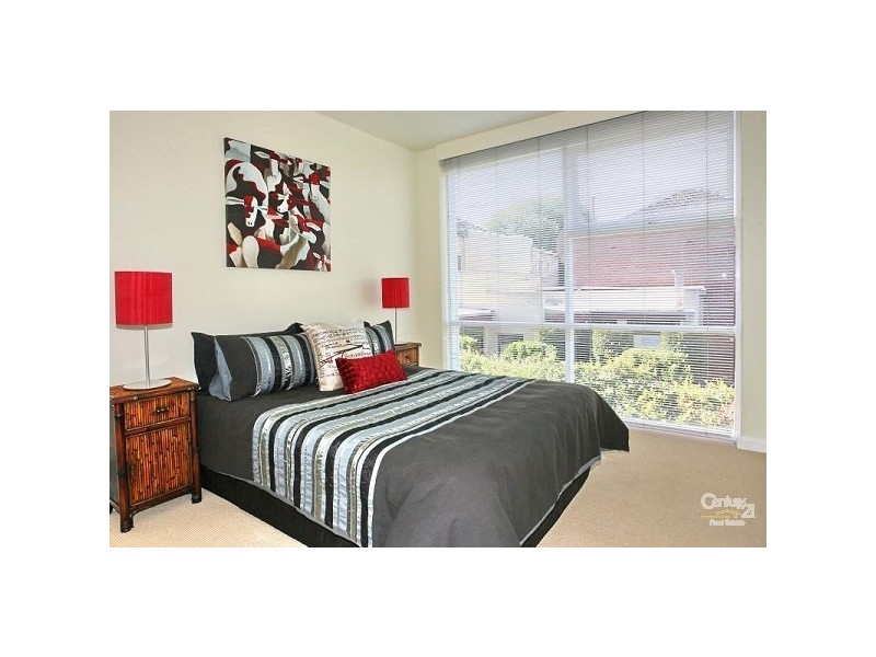 26/14 Crimea Street, St Kilda VIC 3182