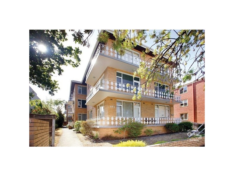 12/323 Orrong Road, St Kilda East VIC 3183