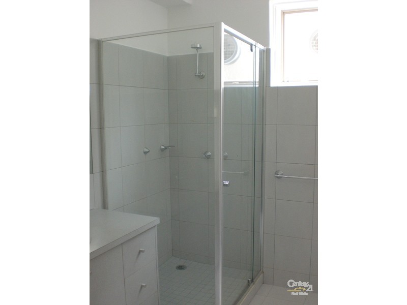 4/198 Alma Road, St Kilda East VIC 3183