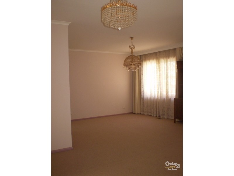 1/10 Wyuna Road, Caulfield North VIC 3161