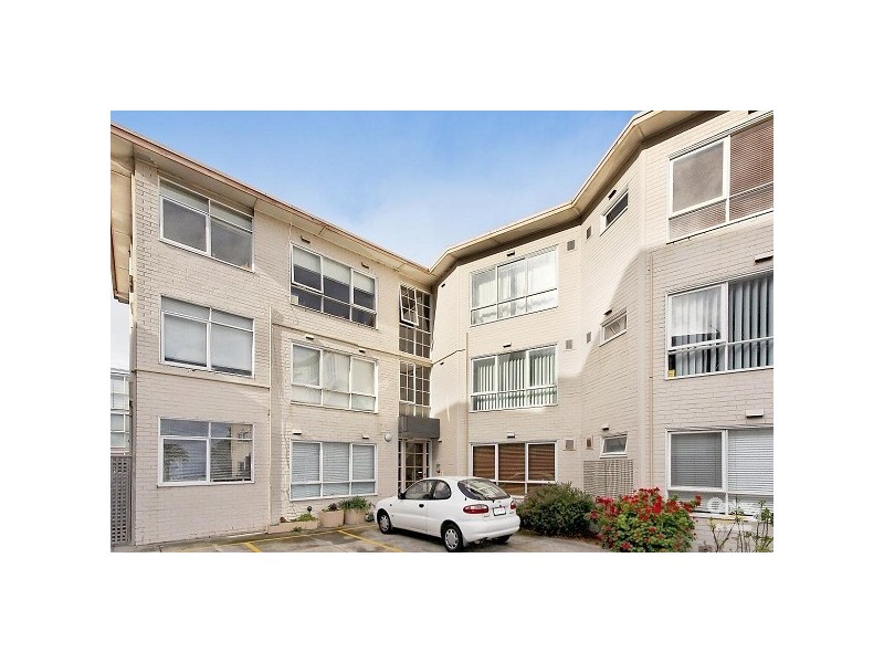 13/318 Beaconsfield Parade, St Kilda VIC 3182