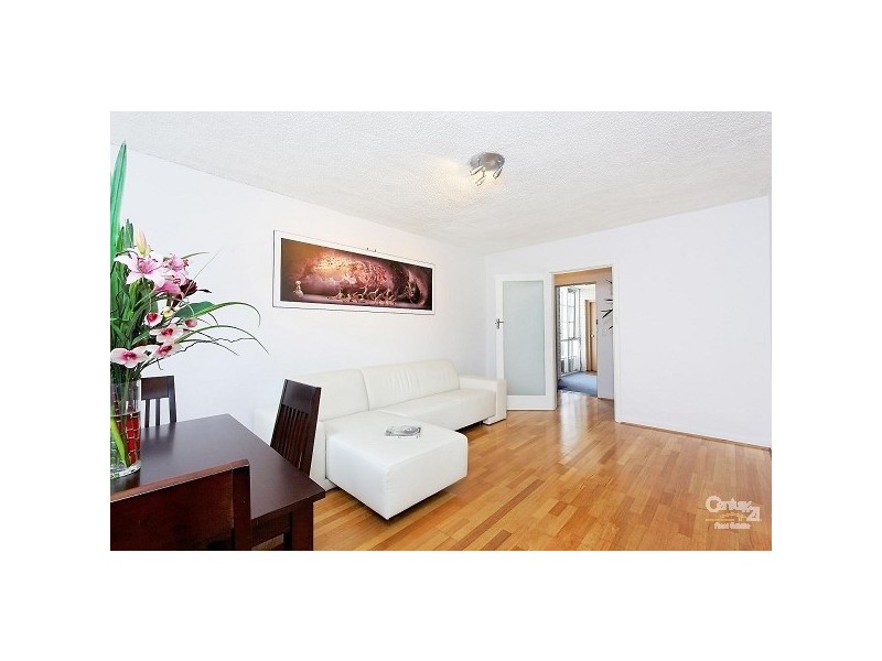 13/318 Beaconsfield Parade, St Kilda VIC 3182