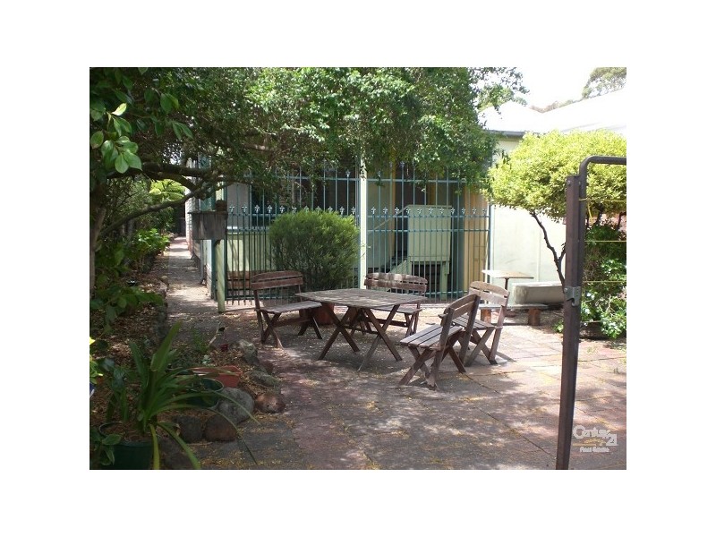 12 Edith Street, Caulfield North VIC 3161