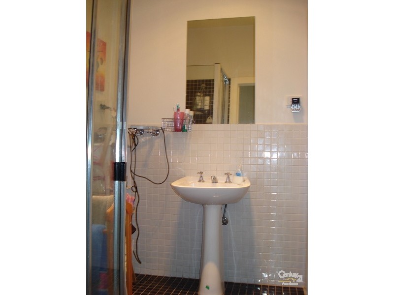 6/111 Chapel Street, St Kilda VIC 3182