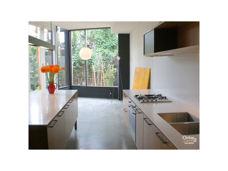 74a Spray Street, Elwood VIC 3184