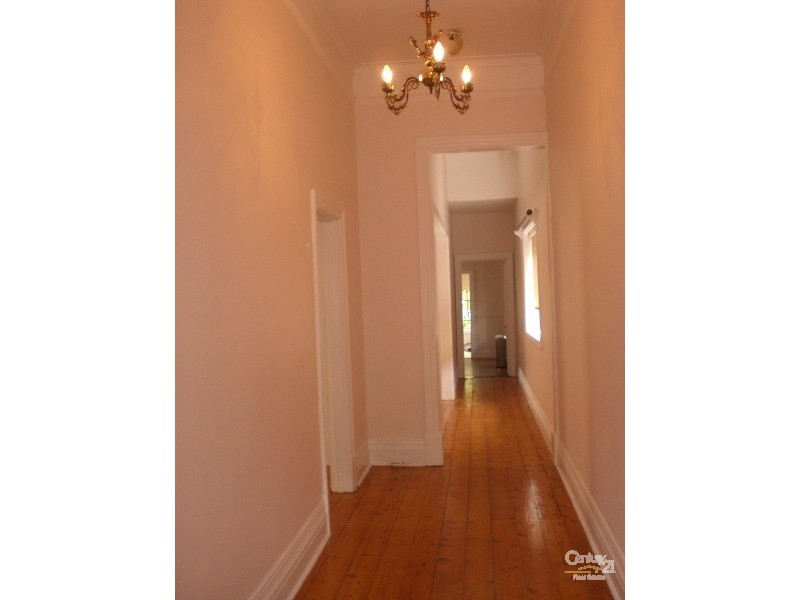 12 Edith Street, Caulfield North VIC 3161