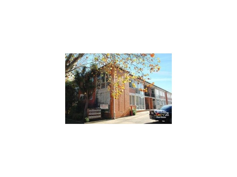 6/6 Redan Street, St Kilda VIC 3182