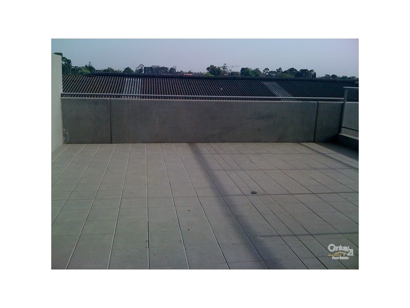 211/250 Barkly Street, Footscray VIC 3011